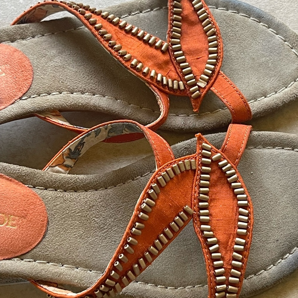 Caribbean Joe Women’s Orange Sandals - Picture 1 of 6